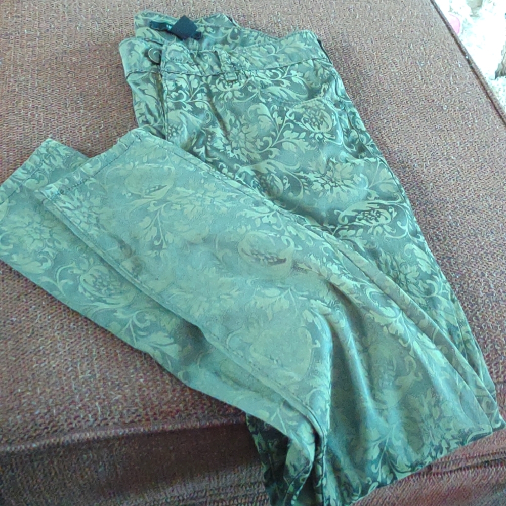 Forever 21 size US 27